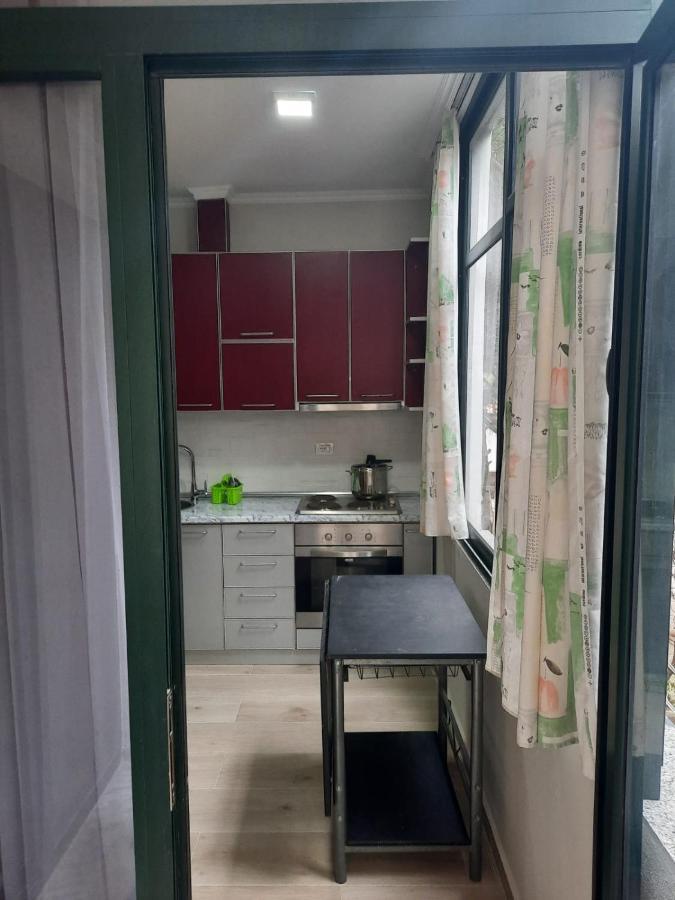 Pine 2 1 Leilighet Golem (Tirana)